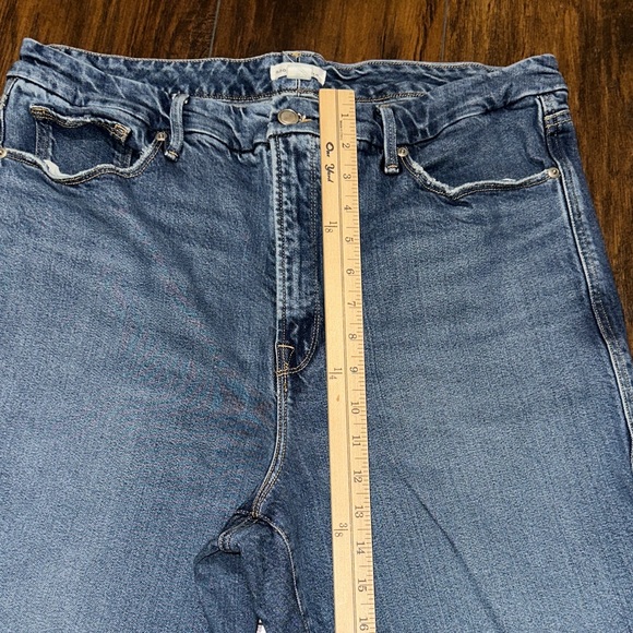 Good American Good Curve Straight Indigo Blue Frayed Hem Stretch Jeans 18 - Picture 5 of 10